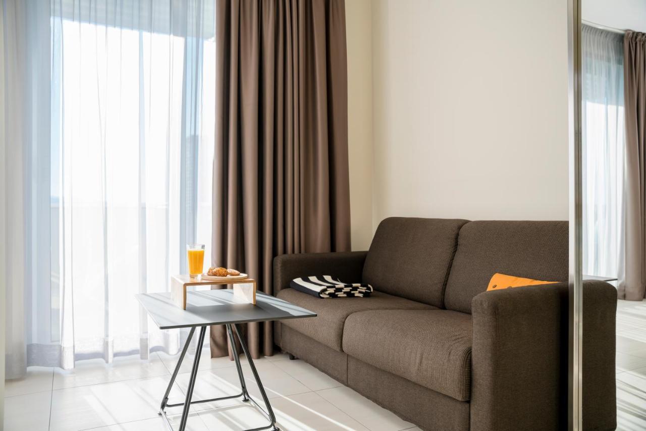 Aqua Hotel Rimini Luaran gambar