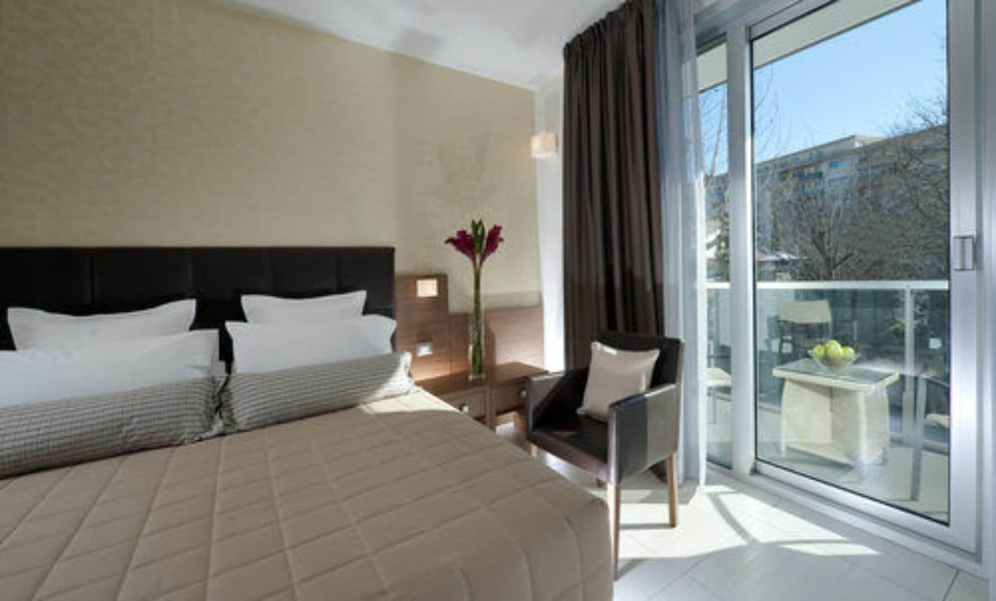 Aqua Hotel Rimini Luaran gambar