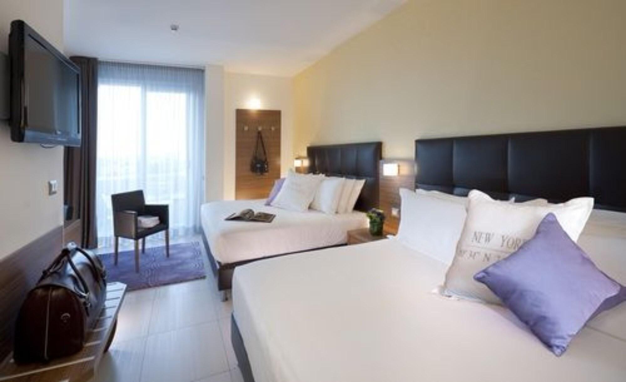 Aqua Hotel Rimini Luaran gambar